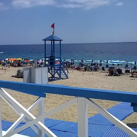 Aparthotel Pegaso Montepaone Lido