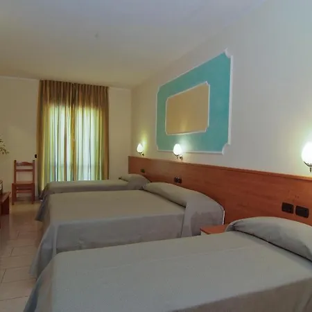 Pegaso Aparthotel 3*