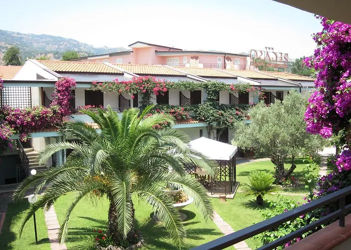 Pegaso 公寓式酒店 Montepaone Lido